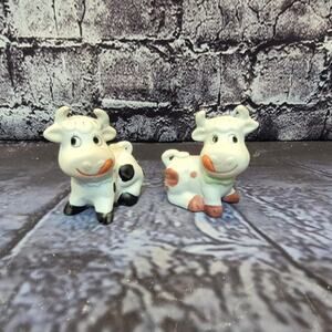 Vintage Silly Cow Salt and Pepper Shaker White, black, brown with stoppers